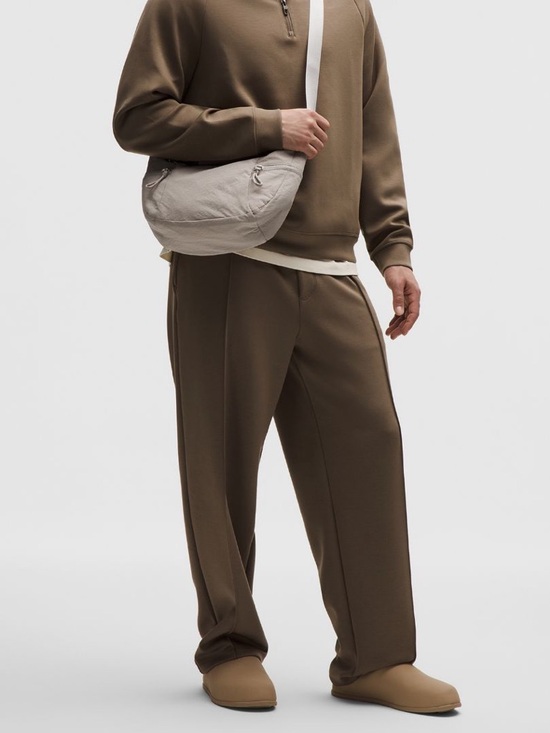 NEW Lululemon Slouchy Sling Bag 6L in Warm Ash Grey NWT Shoulder Crossbody Bag - Picture 4 of 9